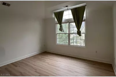 311 Kensington Ln, Livingston, NJ 07039 - Photo 24