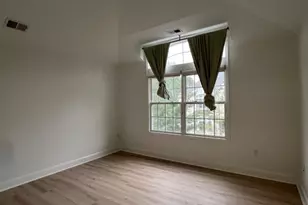 311 Kensington Ln, Livingston, NJ 07039 - Photo 24