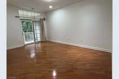 311 Kensington Ln, Livingston, NJ 07039 - Photo 14