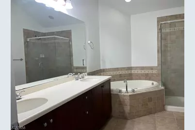311 Kensington Ln, Livingston, NJ 07039 - Photo 22