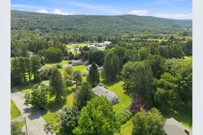 7 Brantwood Ter, Mansfield Township, NJ 07840 - Photo 10
