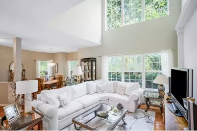 1308 Grandview Ct, Hanover Township, NJ 07981 - Photo 2