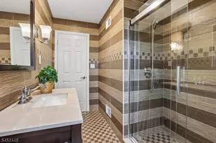 650 Ridgewood Rd, Maplewood, NJ 07040 - Photo 20