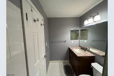 50 Pine St #J, Montclair, NJ 07042 - Photo 16