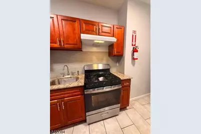 680 18th Ave #Left, Irvington, NJ 07111 - Photo 2