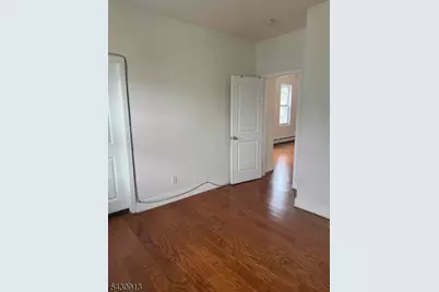 15 Harrison Pl, Clifton, NJ 07011 - Photo 10