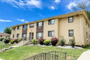 401 Highway22B41U8, North Plainfield, NJ 07060 - Photo 2