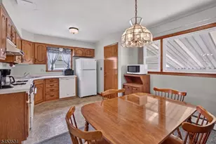 88 Princeton Ave, Rahway, NJ 07065 - Photo 24