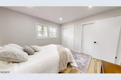 860 Salem Rd, Union Township, NJ 07083 - Photo 30