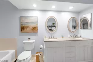 54 Woodledge Ct, Rockaway Township, NJ 07866 - Photo 22