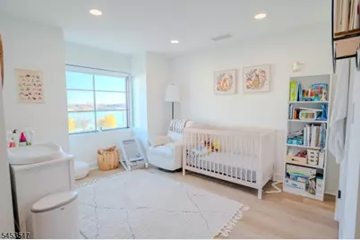 5 Harbor Front Plz, Elizabeth, NJ 07206 - Photo 22