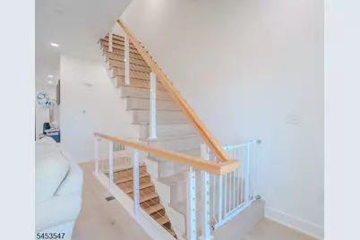 5 Harbor Front Plz, Elizabeth, NJ 07206 - Photo 16
