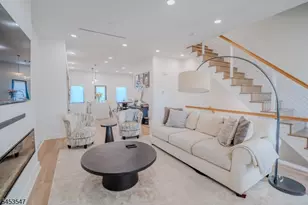 5 Harbor Front Plaza, Elizabeth, NJ 07206 - Photo 10