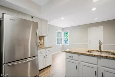 54 Eton Ct, Bedminster Township, NJ 07921 - Photo 6