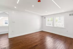 37 Wayne Ave, East Orange, NJ 07018 - Photo 10