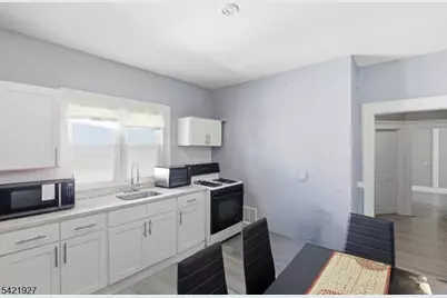 243 S Clinton St, East Orange, NJ 07018 - Photo 36