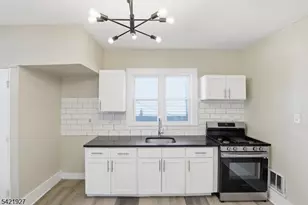 243 S Clinton St, East Orange, NJ 07018 - Photo 10