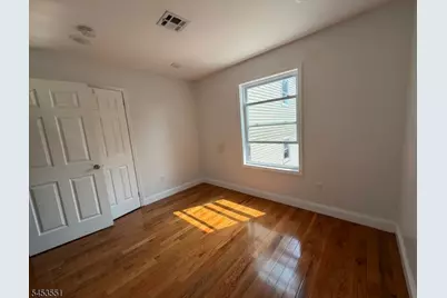 95 Ellis Ave, Irvington, NJ 07111 - Photo 8