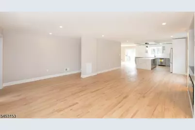 49 Center St, Clifton, NJ 07011 - Photo 18