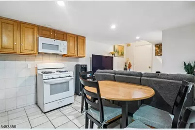 531 Bloomfield Ave, Newark, NJ 07107 - Photo 14