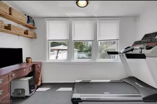 17 Ferncliff Rd, Bloomfield, NJ 07003 - Photo 22