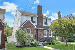 17 Ferncliff Rd, Bloomfield, NJ 07003 - Photo 1