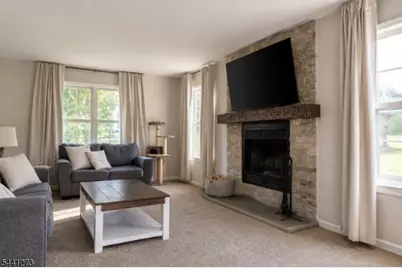 4 Fox Chase Rd, White Township, NJ 07863 - Photo 8