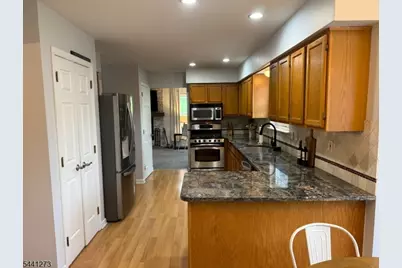 4 Fox Chase Rd, White Township, NJ 07863 - Photo 10