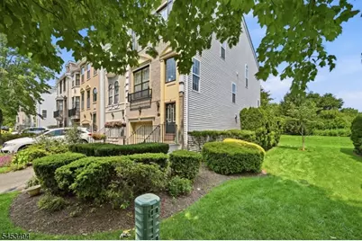 427 Hartford Drive, Nutley, NJ 07110 - Photo 2