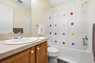 427 Hartford Dr, Nutley, NJ 07110 - Photo 30