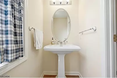 427 Hartford Drive, Nutley, NJ 07110 - Photo 12