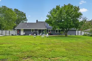 62 MacAfee Rd, Franklin Township, NJ 08873 - Photo 4