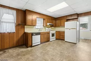 120 Elm St, Cranford Township, NJ 07016 - Photo 32