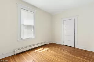 120 Elm St, Cranford Township, NJ 07016 - Photo 24