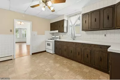 120 Elm St, Cranford Township, NJ 07016 - Photo 16