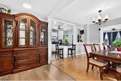 136 W Gibbons St, Linden, NJ 07036 - Photo 10