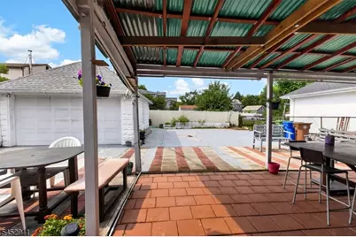 136 W Gibbons St, Linden, NJ 07036 - Photo 28