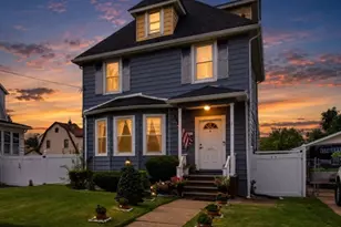 136 W Gibbons St, Linden, NJ 07036 - Photo 4
