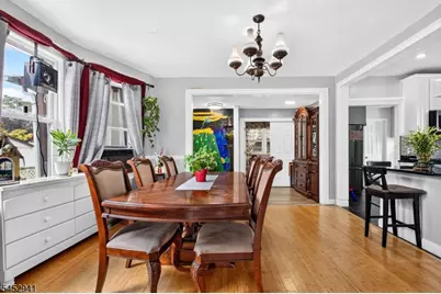 136 W Gibbons St, Linden, NJ 07036 - Photo 8