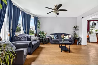 136 W Gibbons St, Linden, NJ 07036 - Photo 6