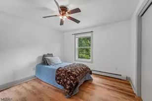 135 Millbrook Rd, Hardwick Township, NJ 07825 - Photo 22
