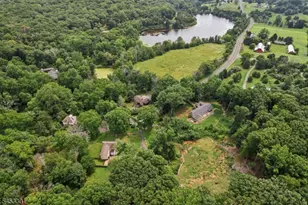 135 Millbrook Rd, Hardwick Township, NJ 07825 - Photo 4