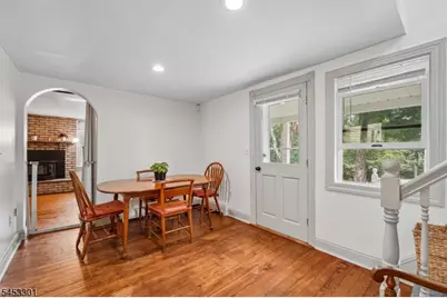 135 Millbrook Rd, Hardwick Township, NJ 07825 - Photo 10