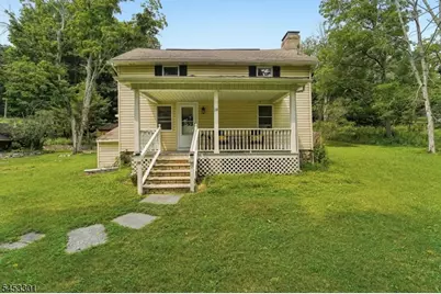 135 Millbrook Rd, Hardwick Township, NJ 07825 - Photo 6