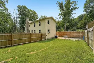135 Millbrook Rd, Hardwick Township, NJ 07825 - Photo 32