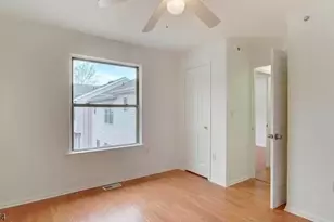 500 Great Beds Ct, Perth Amboy, NJ 08861 - Photo 10