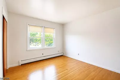 19 Village Pl, Secaucus, NJ 07094 - Photo 14