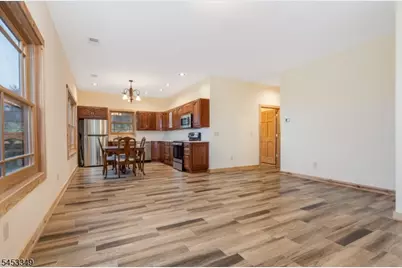 13 Johnston Dr #A, Bethlehem Township, NJ 08804 - Photo 4
