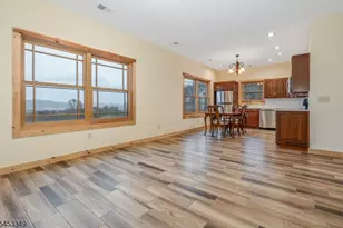 13 Johnston Dr, Bethlehem Township, NJ 08804 - Photo 10