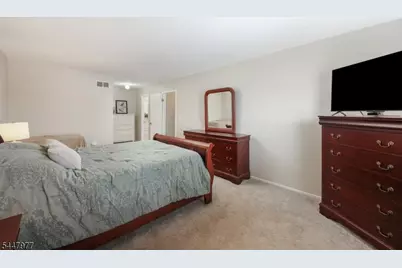 77 Rohill Rd, Hillsborough Township, NJ 08844 - Photo 24